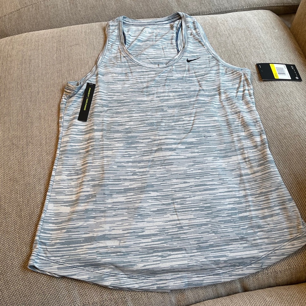 Brand new Nike tank